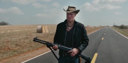 Zombieland - the movie guns